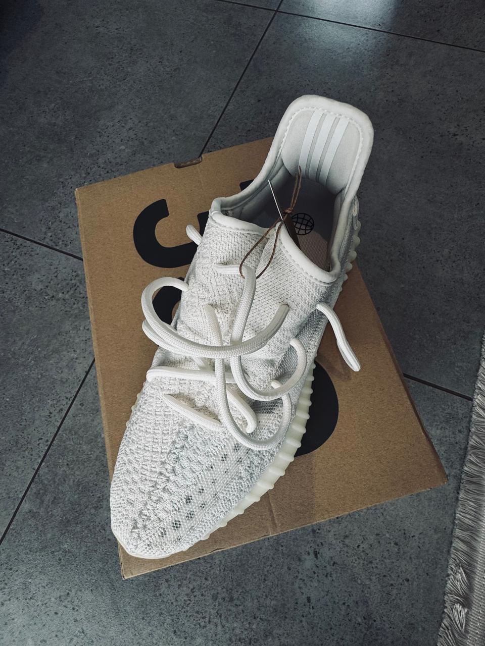 Yeezy Sneakers