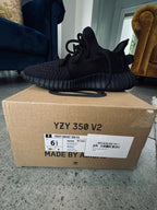 Yeezy Sneakers